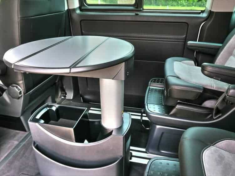 Rent a VW T6 Multivan in Frankfurt